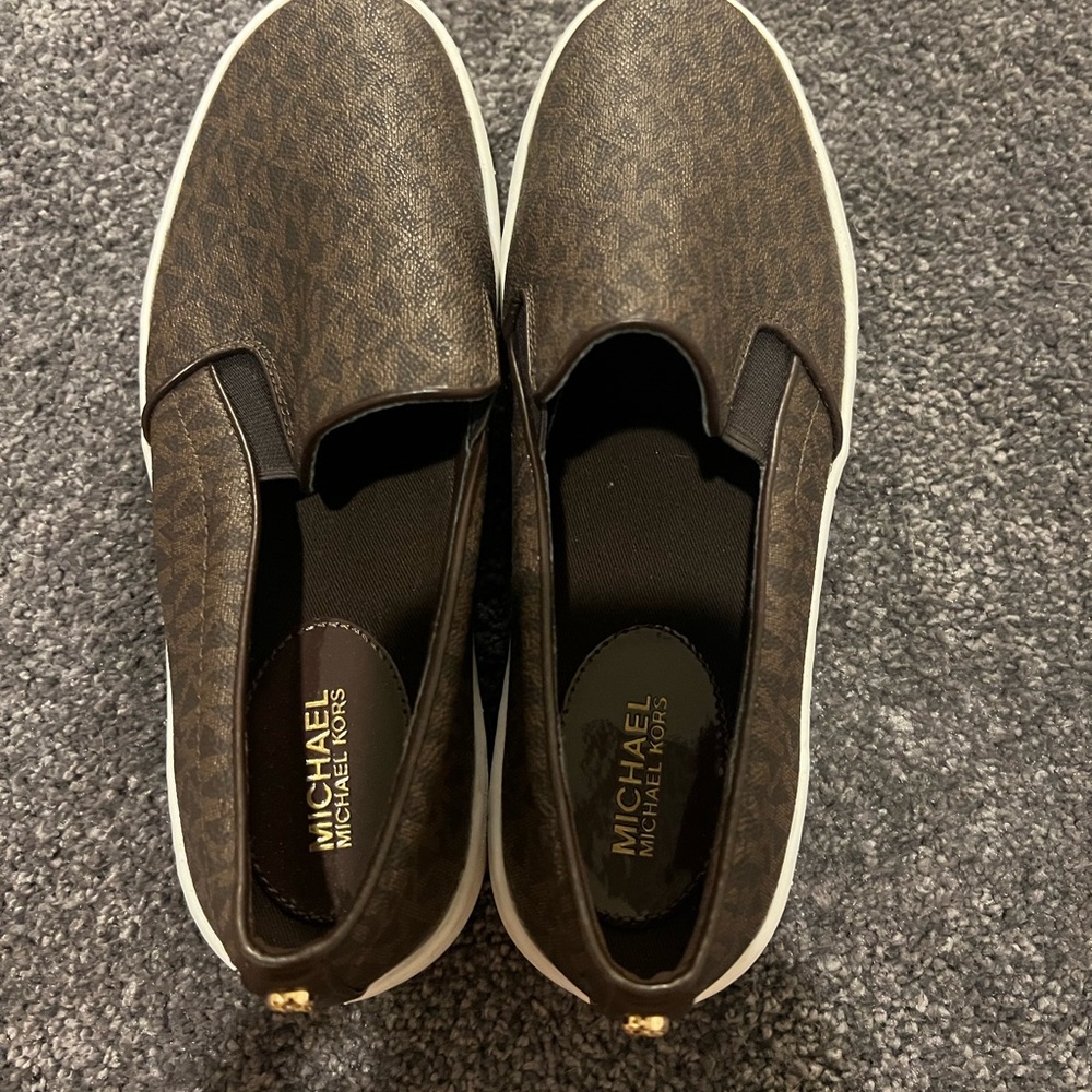 MK flats